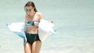 Keira Knightley avvistata sull'isola di Pantelleria
